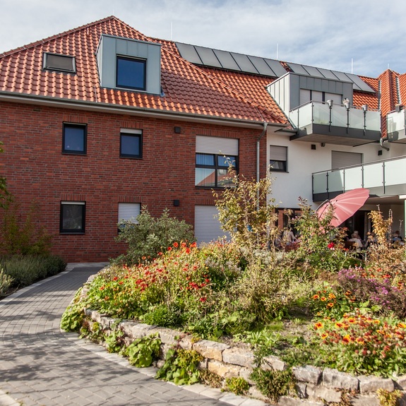 Diakonie Gütersloh e.V. - Pflege-Wohngemeinschaft in Herzebrock "Haus Blumenstraße"