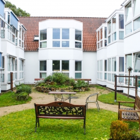 PHÖNIX - Haus Domhof Pflegeheime